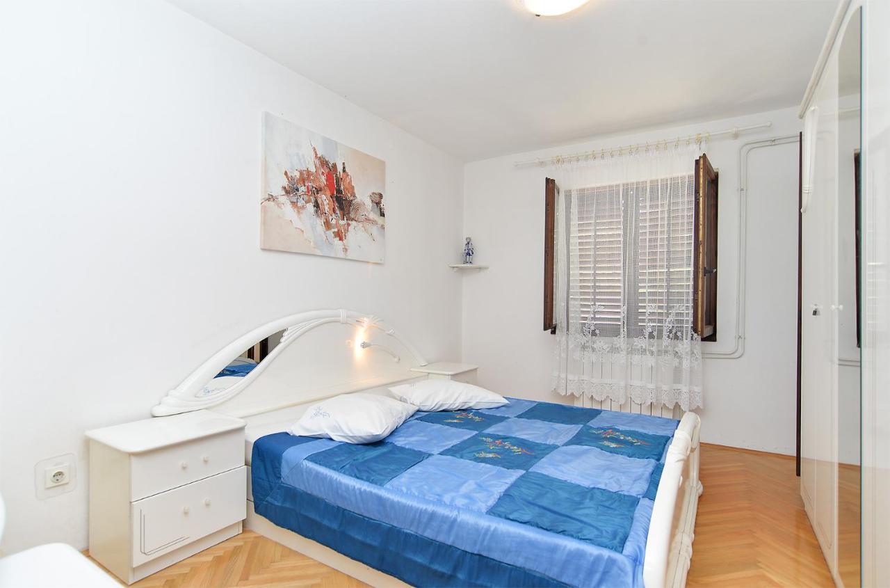 Apartments Irena 531 Пула Екстериор снимка