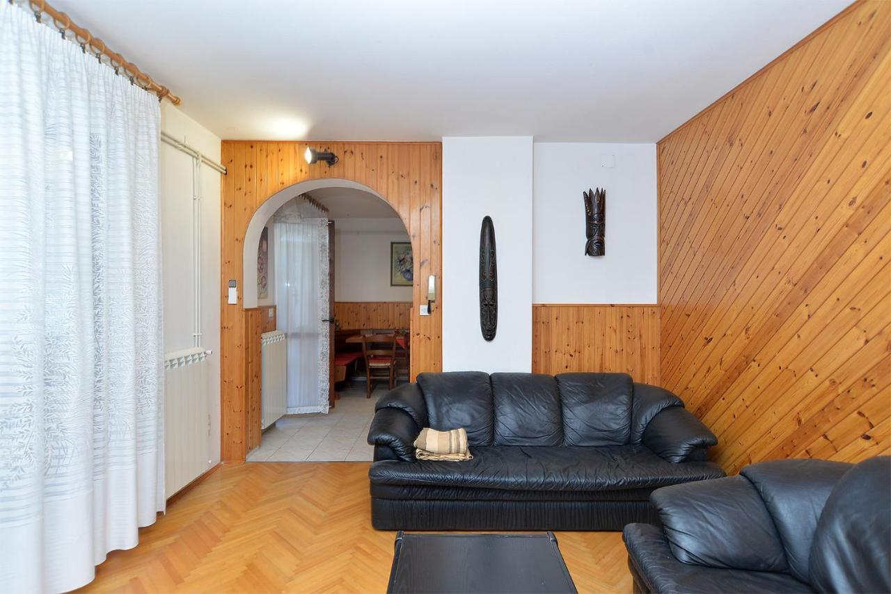 Apartments Irena 531 Пула Екстериор снимка
