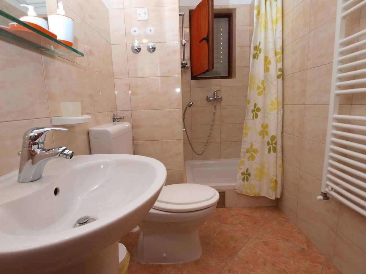Apartments Irena 531 Пула Екстериор снимка