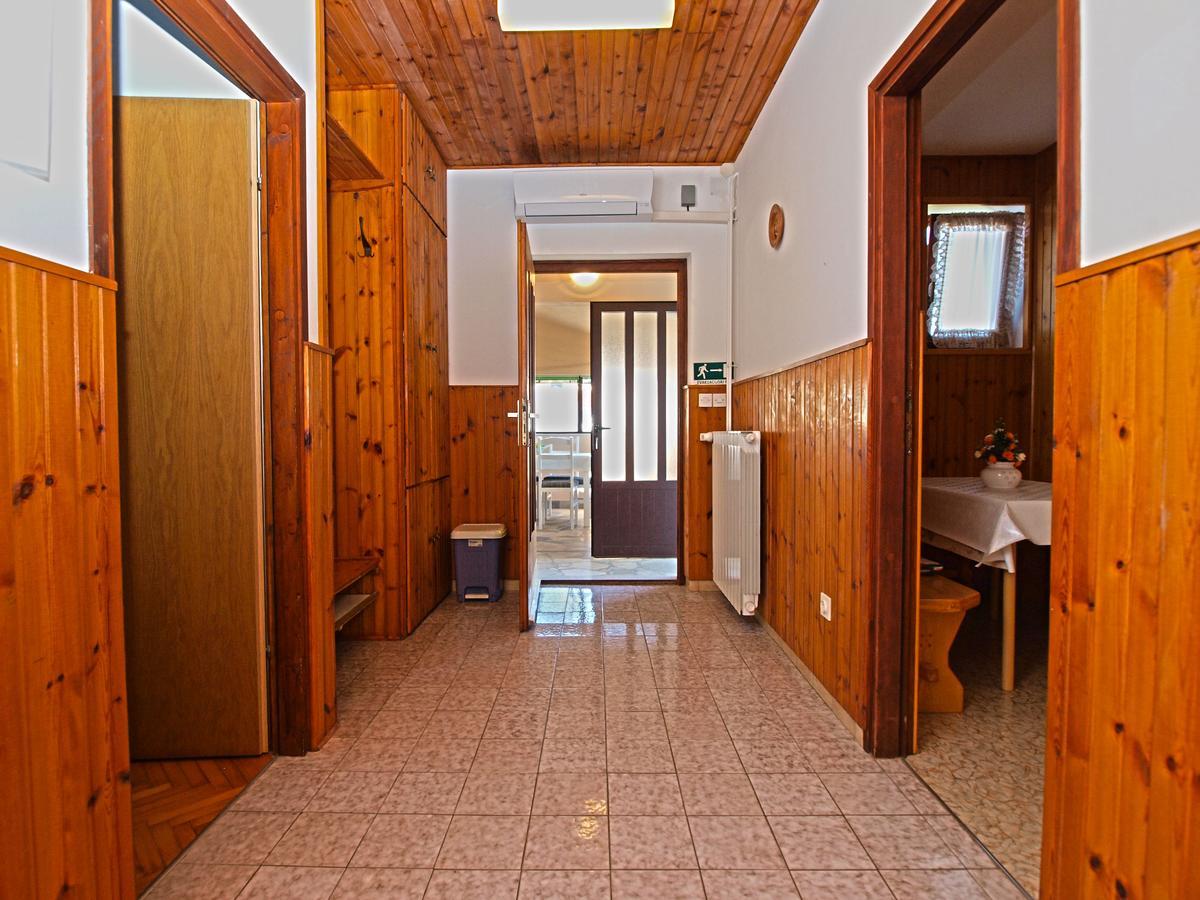 Apartments Irena 531 Пула Екстериор снимка