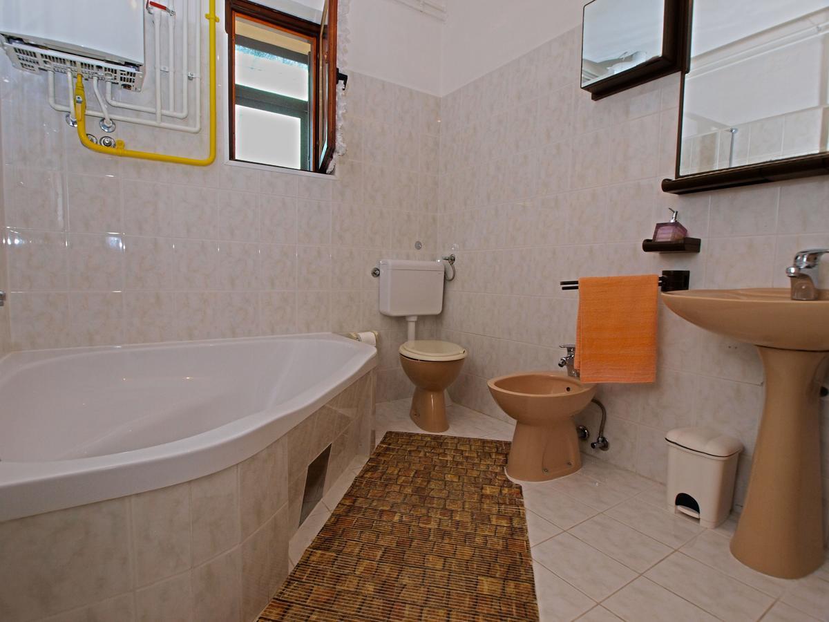 Apartments Irena 531 Пула Екстериор снимка