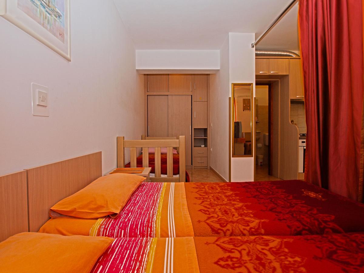 Apartments Irena 531 Пула Екстериор снимка