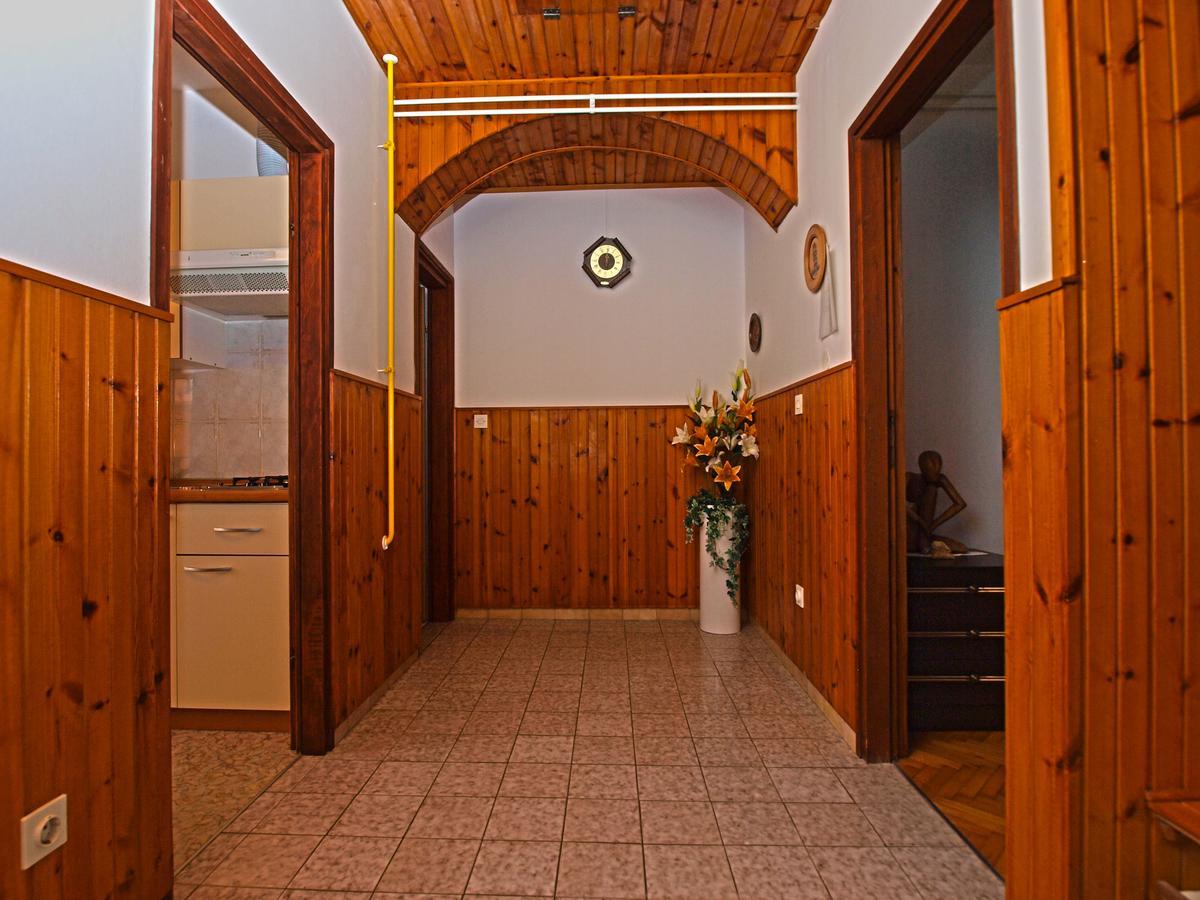 Apartments Irena 531 Пула Екстериор снимка